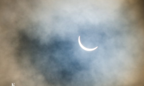 Jaunatis ir Saulės užtemimas 2025 kovas